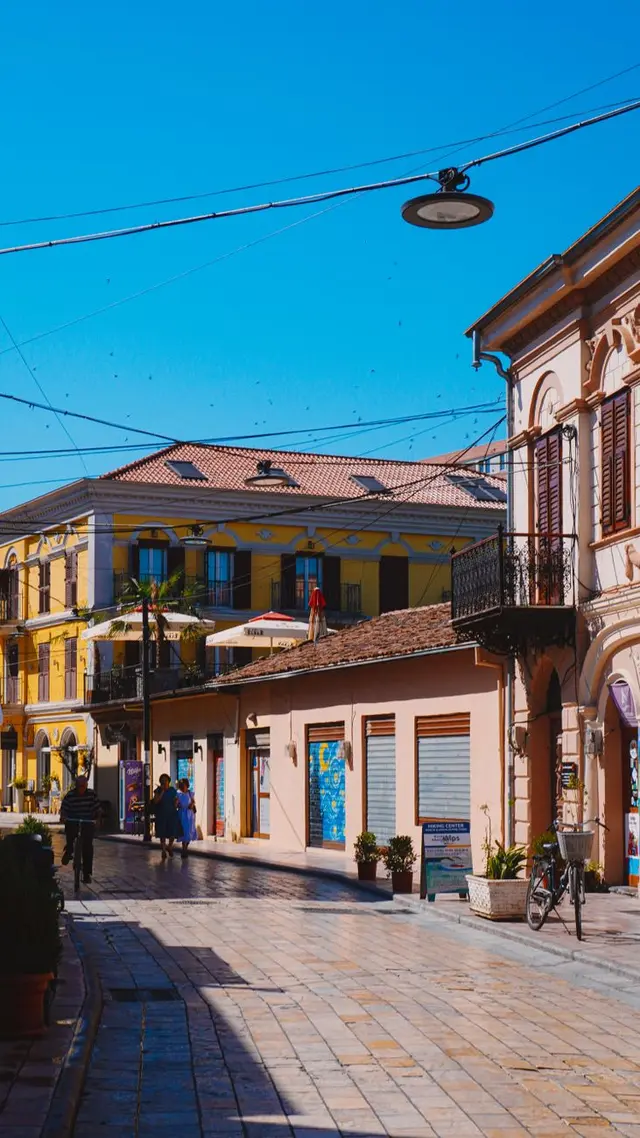 Vista de todo el país, Albania