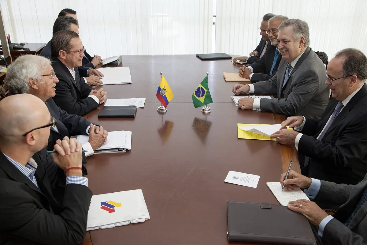 Brasil: residencia Mercosur para chilenos, permanente en 2 años y pasaporte en 4