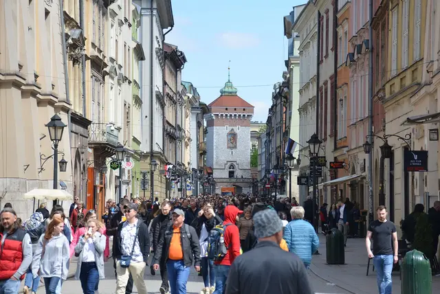 Vista de Nacional, Polonia
