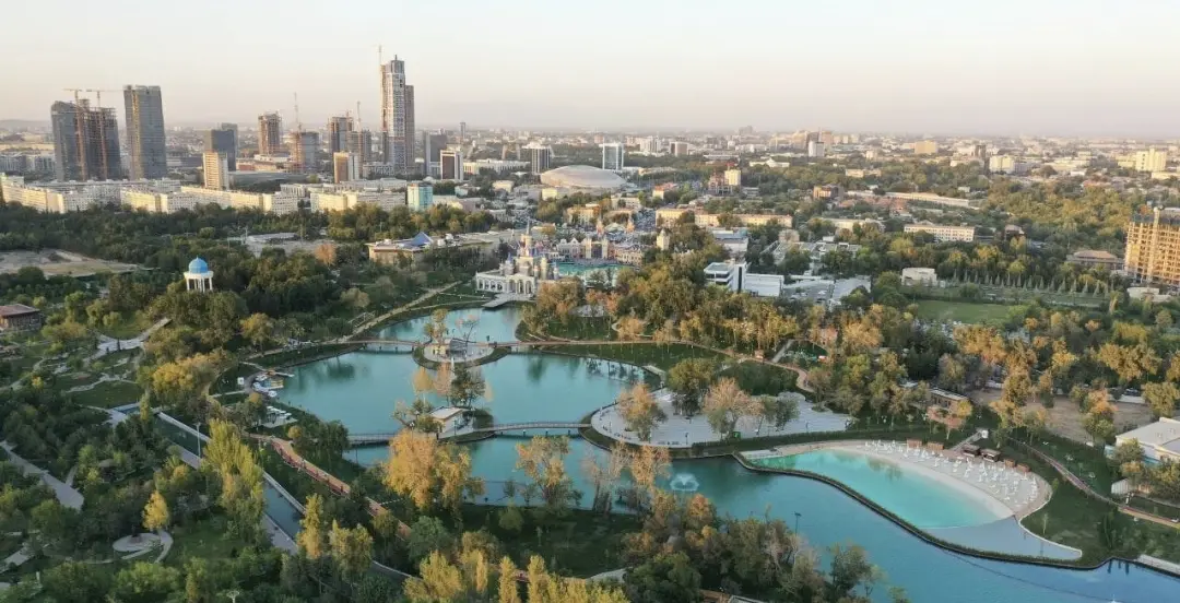 Uzbekistán: 0% de impuestos hasta 2040 y una visa IT de 3 años que casi nadie conoce